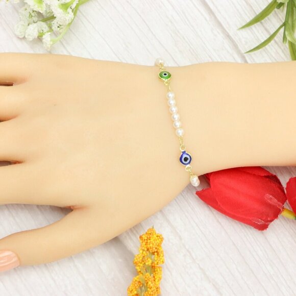 "Trendy Handmade Bracelet – A Thoughtful Gift for Girls & Women | UNVRC1452 - Picture 10 of 11